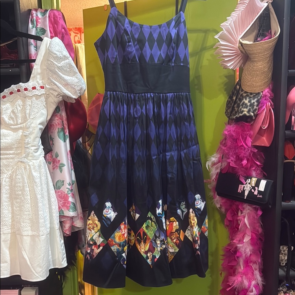 Disney dress shop Villains dress